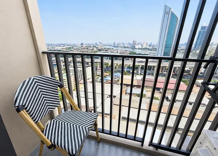 Luxury Riverside With Riverside Pool * 방콕