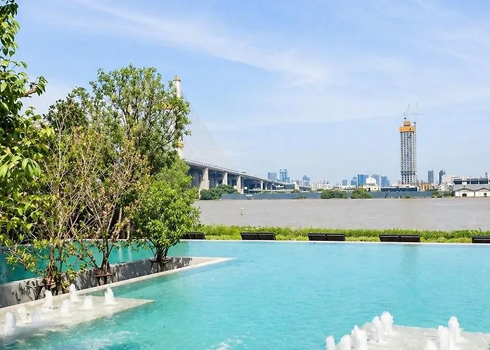 Luxury Riverside With Riverside Pool *